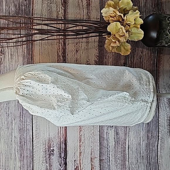 NEW A•NEW•DAY WHITE LINED EYELET LANTERN SLEEVE PULLOVER BLOUSE TOP - Picture 8 of 14